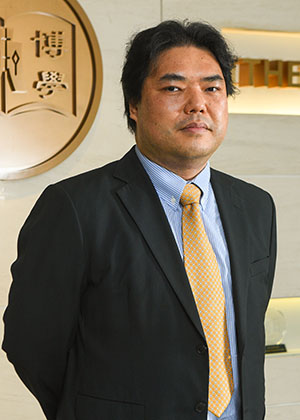 Dr Kenneth KWONG