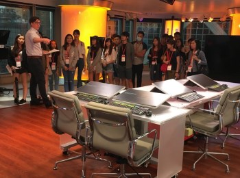 School of Communication Students Visited Bloomberg Office in Hong Kong
